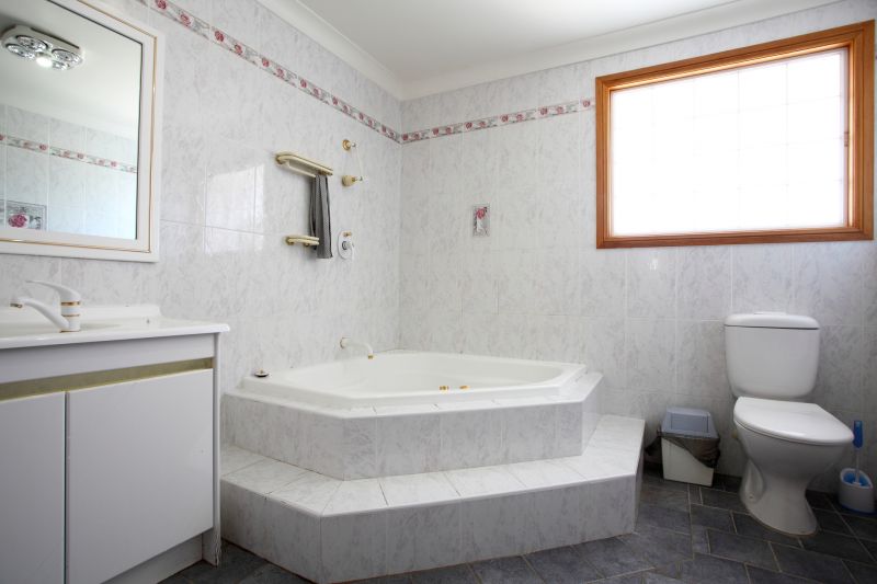 Top Bathtub Installation Companies in Hightstown, NJ
